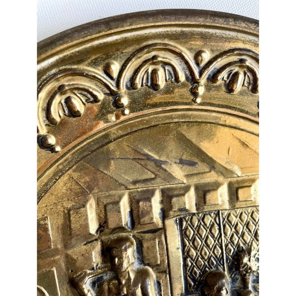 Vintage Embossed Brass/metal Hanging Wall Plate Made in England - Picture 8 of 8